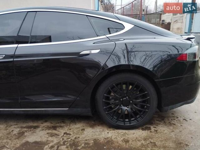 Черный Тесла Модель С, объемом двигателя 0 л и пробегом 248 тыс. км за 14600 $, фото 8 на Automoto.ua