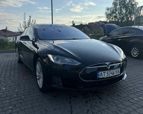 Черный Тесла Модель С, объемом двигателя 0 л и пробегом 153 тыс. км за 13400 $, фото 1 на Automoto.ua