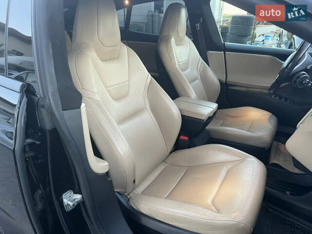 Чорний Тесла Модель С, об'ємом двигуна 0 л та пробігом 220 тис. км за 18999 $, фото 22 на Automoto.ua