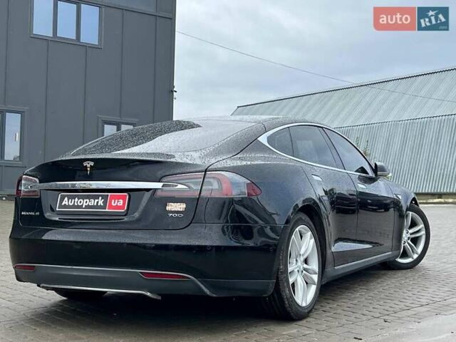 Черный Тесла Модель С, объемом двигателя 0 л и пробегом 150 тыс. км за 14990 $, фото 7 на Automoto.ua