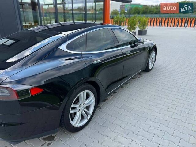 Черный Тесла Модель С, объемом двигателя 0 л и пробегом 165 тыс. км за 15900 $, фото 4 на Automoto.ua