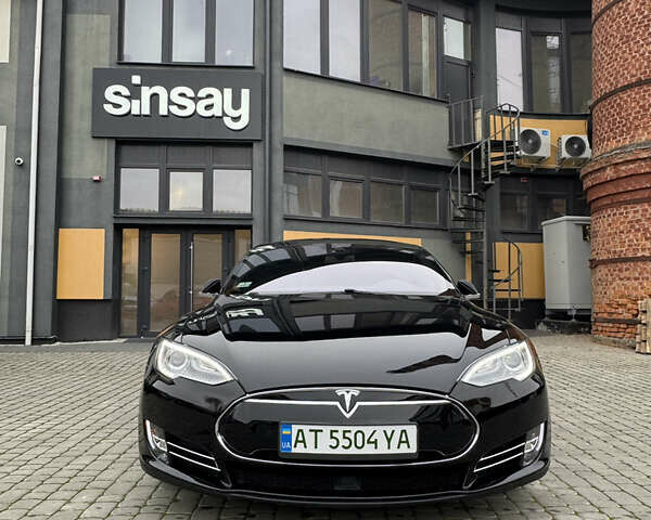 Чорний Тесла Модель С, об'ємом двигуна 0 л та пробігом 60 тис. км за 15500 $, фото 2 на Automoto.ua