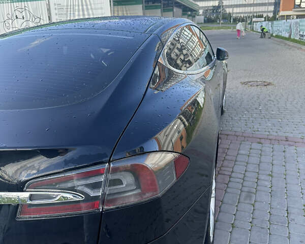 Черный Тесла Модель С, объемом двигателя 0 л и пробегом 153 тыс. км за 13400 $, фото 8 на Automoto.ua