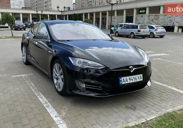 Черный Тесла Модель С, объемом двигателя 0 л и пробегом 267 тыс. км за 14200 $, фото 3 на Automoto.ua