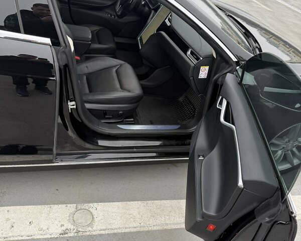 Чорний Тесла Модель С, об'ємом двигуна 0 л та пробігом 225 тис. км за 13500 $, фото 15 на Automoto.ua