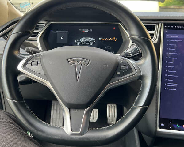 Черный Тесла Модель С, объемом двигателя 0 л и пробегом 205 тыс. км за 16200 $, фото 11 на Automoto.ua