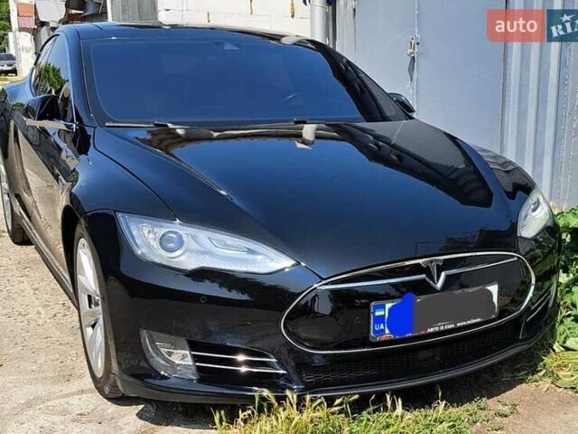 Черный Тесла Модель С, объемом двигателя 0 л и пробегом 153 тыс. км за 17500 $, фото 4 на Automoto.ua