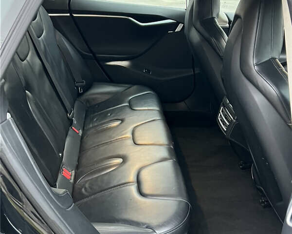 Черный Тесла Модель С, объемом двигателя 0 л и пробегом 305 тыс. км за 9500 $, фото 30 на Automoto.ua