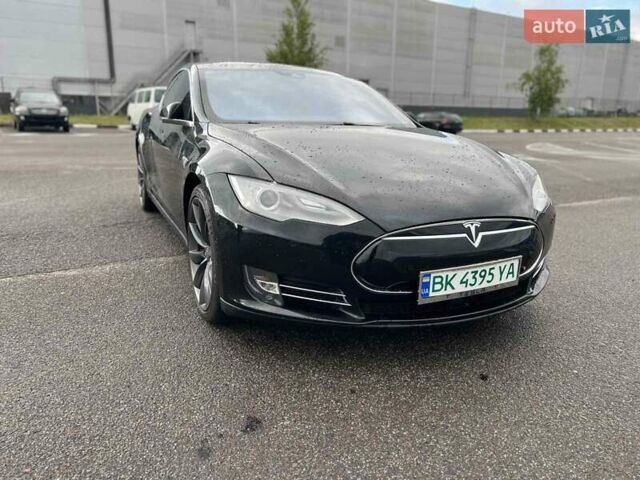 Чорний Тесла Модель С, об'ємом двигуна 0 л та пробігом 96 тис. км за 18999 $, фото 7 на Automoto.ua