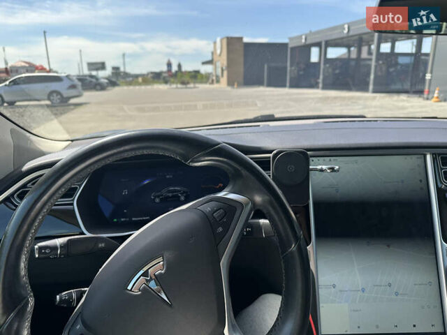Черный Тесла Модель С, объемом двигателя 0 л и пробегом 221 тыс. км за 13500 $, фото 2 на Automoto.ua
