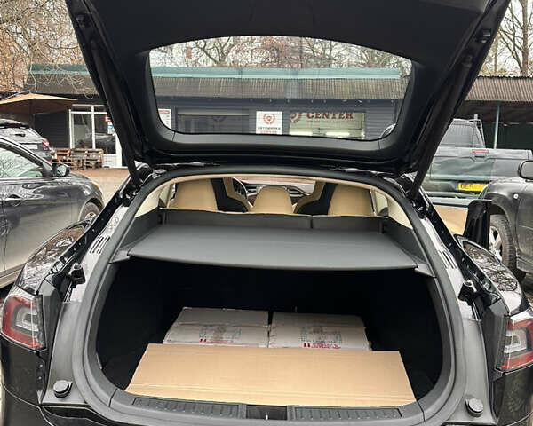 Черный Тесла Модель С, объемом двигателя 0 л и пробегом 66 тыс. км за 18000 $, фото 11 на Automoto.ua