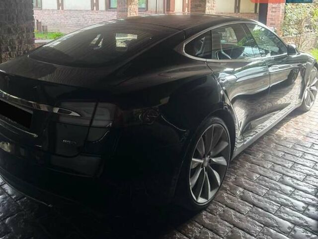 Тесла Модель С 2015 в Харькове на Automoto.ua Черный Тесла Модель С, объемом двигателя 0 л и пробегом 108 тыс. км за 17200 $, фото 4 на Automoto.ua