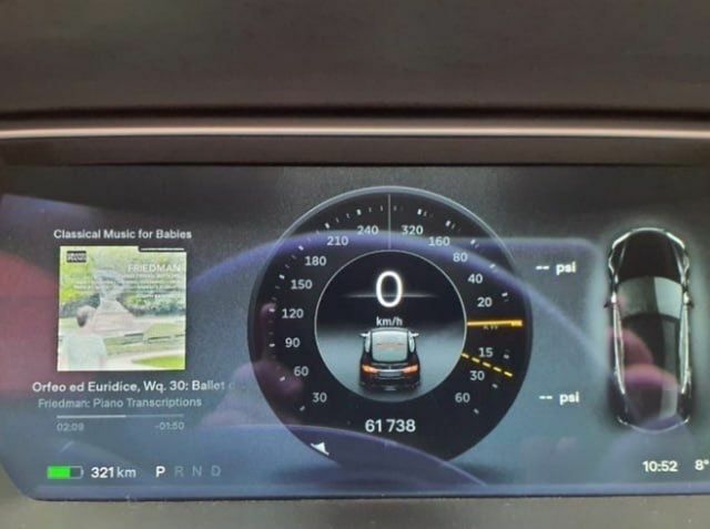 Чорний Тесла Модель С, об'ємом двигуна 0 л та пробігом 61 тис. км за 13800 $, фото 5 на Automoto.ua