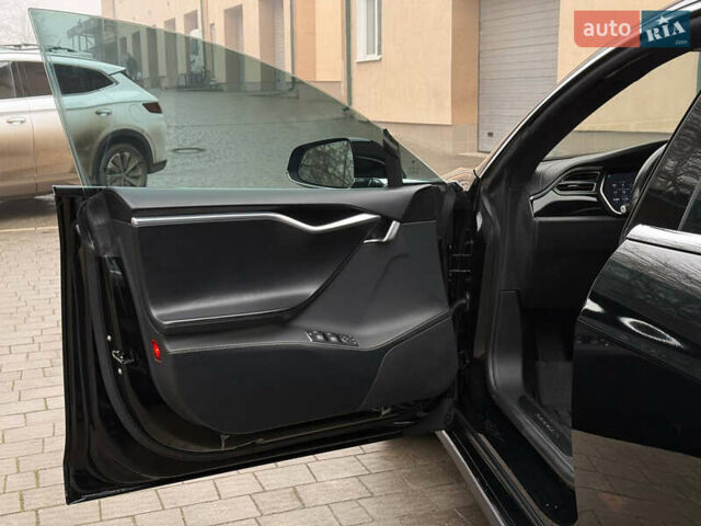 Черный Тесла Модель С, объемом двигателя 0 л и пробегом 167 тыс. км за 19000 $, фото 10 на Automoto.ua