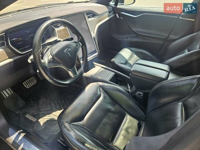 Тесла Модель С 2015 в Харькове на Automoto.ua Черный Тесла Модель С, объемом двигателя 0 л и пробегом 130 тыс. км за 19900 $, фото 40 на Automoto.ua