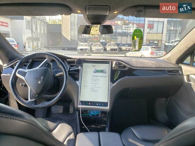 Черный Тесла Модель С, объемом двигателя 0 л и пробегом 155 тыс. км за 14999 $, фото 6 на Automoto.ua