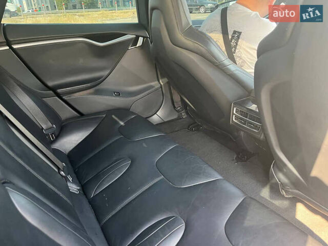 Черный Тесла Модель С, объемом двигателя 0 л и пробегом 171 тыс. км за 12900 $, фото 11 на Automoto.ua