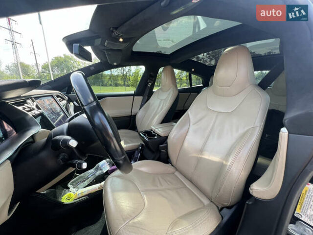 Черный Тесла Модель С, объемом двигателя 0 л и пробегом 170 тыс. км за 16000 $, фото 6 на Automoto.ua