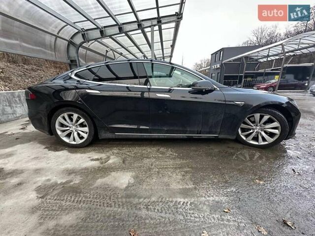Черный Тесла Модель С, объемом двигателя 0 л и пробегом 209 тыс. км за 14290 $, фото 3 на Automoto.ua