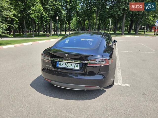Тесла Модель С 2015 в Харькове на Automoto.ua Черный Тесла Модель С, объемом двигателя 0 л и пробегом 130 тыс. км за 19900 $, фото 8 на Automoto.ua