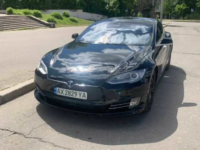 Черный Тесла Модель С, объемом двигателя 0 л и пробегом 153 тыс. км за 14500 $, фото 2 на Automoto.ua