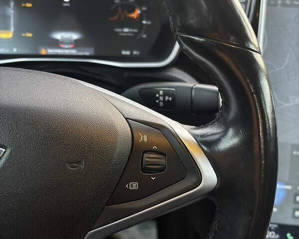 Черный Тесла Модель С, объемом двигателя 0 л и пробегом 182 тыс. км за 15400 $, фото 24 на Automoto.ua