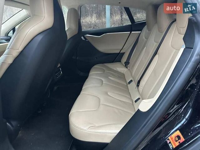 Черный Тесла Модель С, объемом двигателя 0 л и пробегом 209 тыс. км за 14290 $, фото 12 на Automoto.ua
