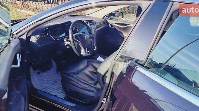 Черный Тесла Модель С, объемом двигателя 0 л и пробегом 104 тыс. км за 22000 $, фото 7 на Automoto.ua