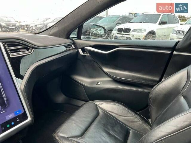 Черный Тесла Модель С, объемом двигателя 0 л и пробегом 150 тыс. км за 14990 $, фото 26 на Automoto.ua