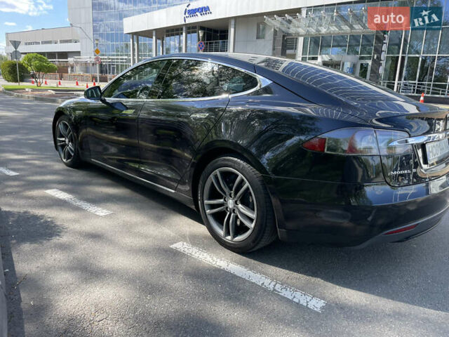 Черный Тесла Модель С, объемом двигателя 0 л и пробегом 199 тыс. км за 15800 $, фото 8 на Automoto.ua