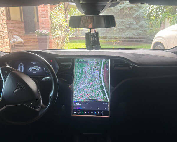 Тесла Модель С 2015 в Харькове на Automoto.ua Черный Тесла Модель С, объемом двигателя 0 л и пробегом 108 тыс. км за 17200 $, фото 2 на Automoto.ua