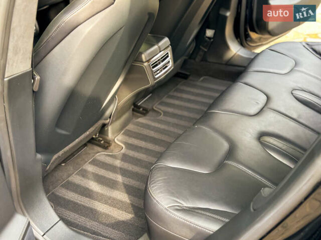 Черный Тесла Модель С, объемом двигателя 0 л и пробегом 200 тыс. км за 15000 $, фото 38 на Automoto.ua