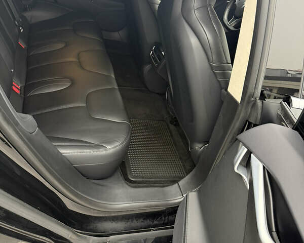 Чорний Тесла Модель С, об'ємом двигуна 0 л та пробігом 225 тис. км за 13500 $, фото 19 на Automoto.ua
