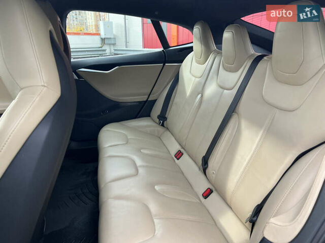 Чорний Тесла Модель С, об'ємом двигуна 0 л та пробігом 275 тис. км за 14000 $, фото 38 на Automoto.ua