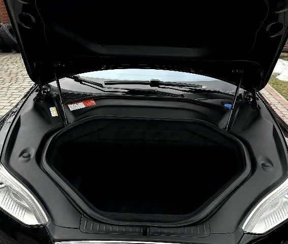 Чорний Тесла Модель С, об'ємом двигуна 0 л та пробігом 195 тис. км за 14000 $, фото 12 на Automoto.ua