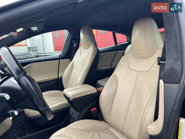 Чорний Тесла Модель С, об'ємом двигуна 0 л та пробігом 275 тис. км за 14000 $, фото 16 на Automoto.ua