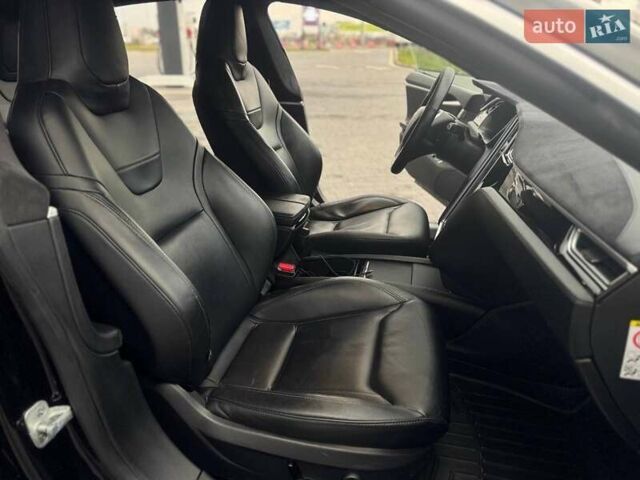 Чорний Тесла Модель С, об'ємом двигуна 0 л та пробігом 250 тис. км за 13900 $, фото 5 на Automoto.ua