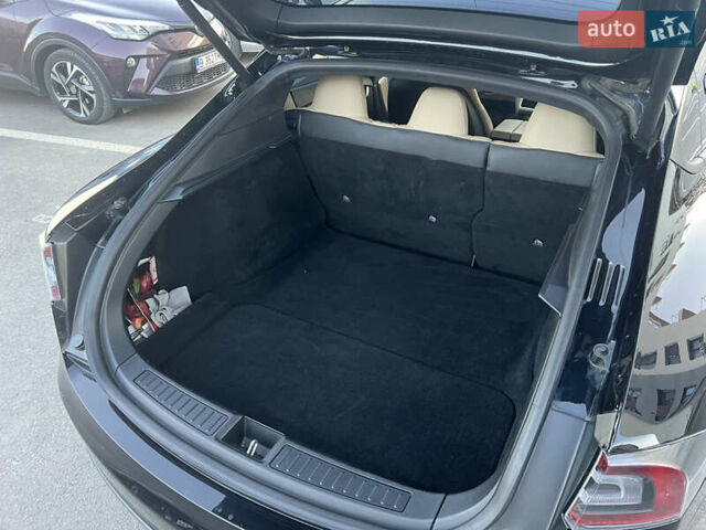 Чорний Тесла Модель С, об'ємом двигуна 0 л та пробігом 220 тис. км за 18999 $, фото 30 на Automoto.ua