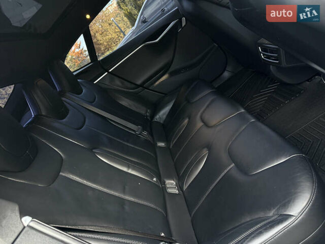 Чорний Тесла Модель С, об'ємом двигуна 0 л та пробігом 183 тис. км за 13950 $, фото 40 на Automoto.ua