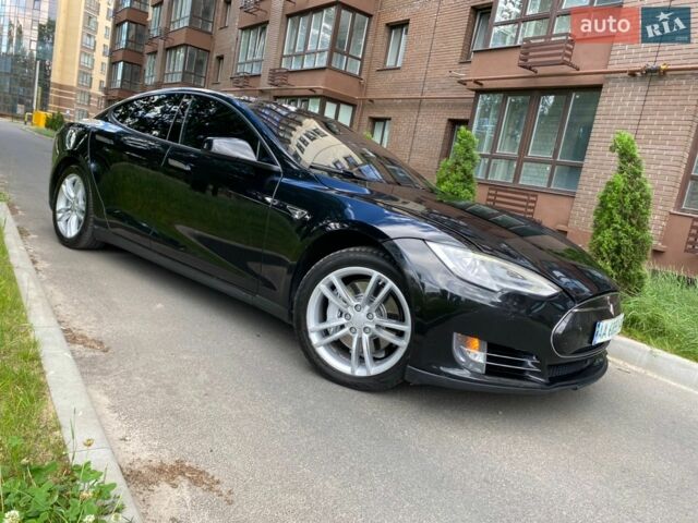Черный Тесла Модель С, объемом двигателя 0 л и пробегом 300 тыс. км за 10900 $, фото 9 на Automoto.ua