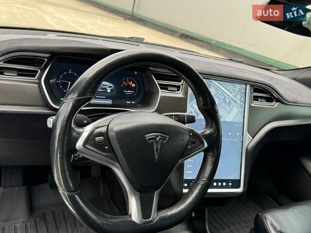 Черный Тесла Модель С, объемом двигателя 0 л и пробегом 105 тыс. км за 14000 $, фото 5 на Automoto.ua