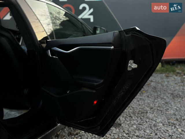 Черный Тесла Модель С, объемом двигателя 0 л и пробегом 182 тыс. км за 15400 $, фото 11 на Automoto.ua
