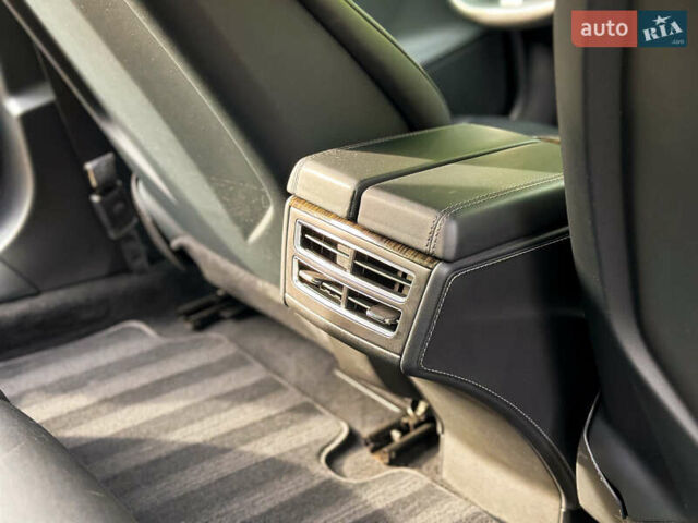 Черный Тесла Модель С, объемом двигателя 0 л и пробегом 200 тыс. км за 15000 $, фото 37 на Automoto.ua