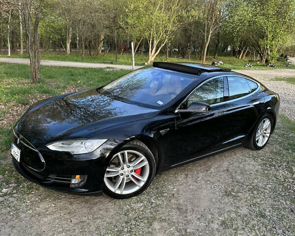 Черный Тесла Модель С, объемом двигателя 0 л и пробегом 165 тыс. км за 14000 $, фото 2 на Automoto.ua