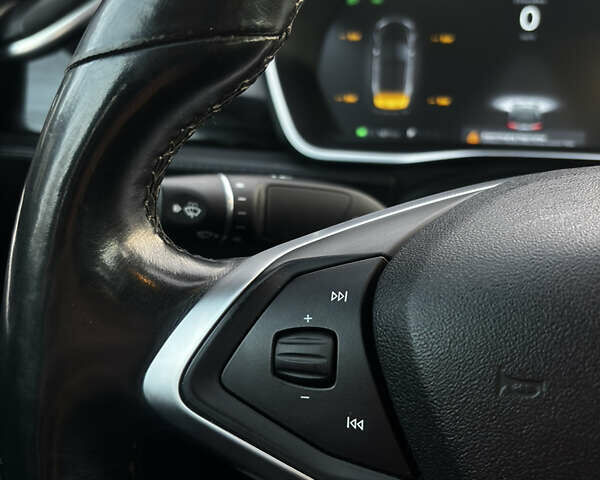 Черный Тесла Модель С, объемом двигателя 0 л и пробегом 182 тыс. км за 15400 $, фото 22 на Automoto.ua