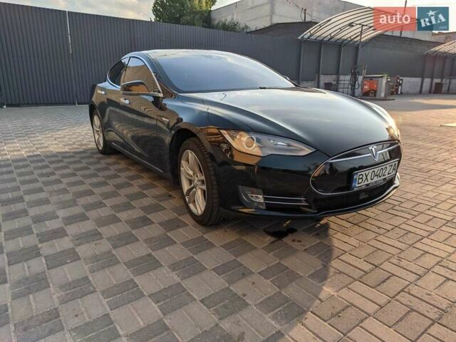 Чорний Тесла Модель С, об'ємом двигуна 0 л та пробігом 155 тис. км за 16850 $, фото 4 на Automoto.ua