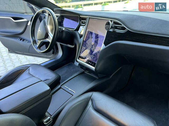 Черный Тесла Модель С, объемом двигателя 0 л и пробегом 222 тыс. км за 15800 $, фото 18 на Automoto.ua