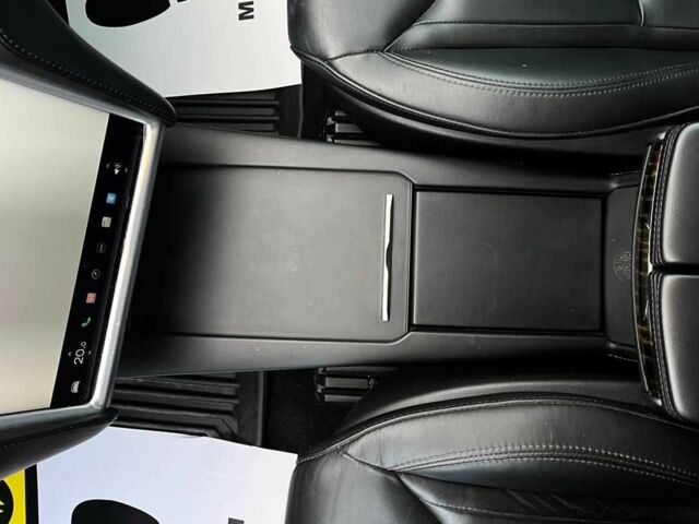 Черный Тесла Модель С, объемом двигателя 0 л и пробегом 152 тыс. км за 18900 $, фото 13 на Automoto.ua