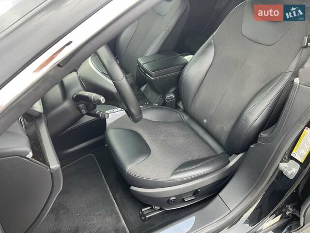 Чорний Тесла Модель С, об'ємом двигуна 0 л та пробігом 119 тис. км за 15800 $, фото 12 на Automoto.ua