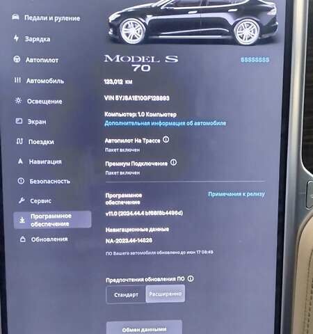 Черный Тесла Модель С, объемом двигателя 0 л и пробегом 125 тыс. км за 12444 $, фото 12 на Automoto.ua